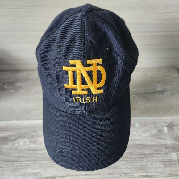 New Era Other - Vintage New Era Notre Dame Fighting Irish Pro Model 30% Wool Cap Fitted 7 1/8